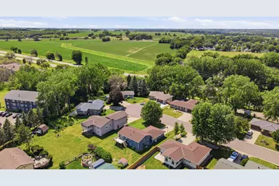 717 Colonial Circle, Faribault, MN 55021 - Photo 57