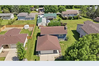 717 Colonial Circle, Faribault, MN 55021 - Photo 53
