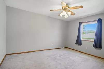 717 Colonial Circle, Faribault, MN 55021 - Photo 19