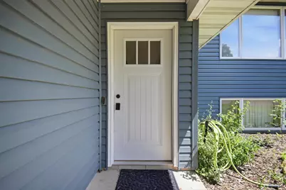 717 Colonial Circle, Faribault, MN 55021 - Photo 3