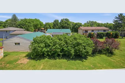 717 Colonial Circle, Faribault, MN 55021 - Photo 47