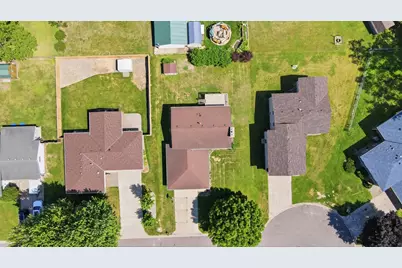 717 Colonial Circle, Faribault, MN 55021 - Photo 59