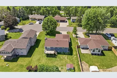717 Colonial Circle, Faribault, MN 55021 - Photo 55