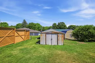 717 Colonial Cir, Faribault, MN 55021 - Photo 51