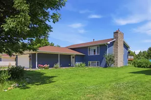717 Colonial Cir, Faribault, MN 55021 - Photo 61