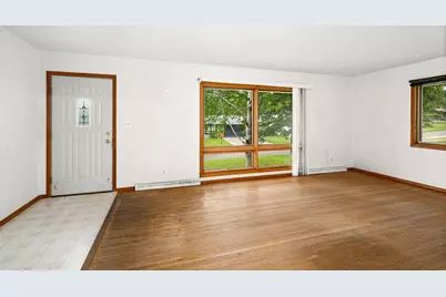126 E Niagara Street, Duluth, MN 55811 - Photo 3