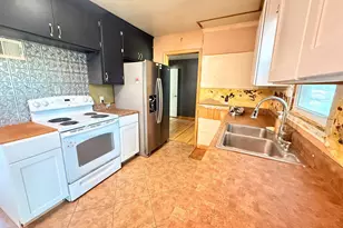 2022 Hyacinth Ave E, Saint Paul, MN 55119 - Photo 27