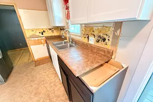 2022 Hyacinth Ave E, Saint Paul, MN 55119 - Photo 29