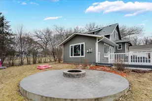 219 Main St N, New London, MN 56273 - Photo 15