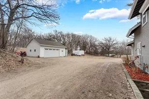 219 Main St N, New London, MN 56273 - Photo 13