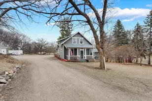 219 Main St N, New London, MN 56273 - Photo 9
