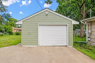 621 5th Ave S, Hopkins, MN 55343 - Photo 25
