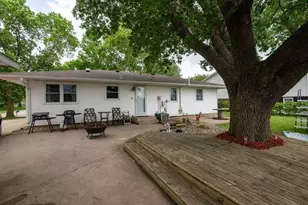 2813 12th Ave NW, Willmar, MN 56201 - Photo 3