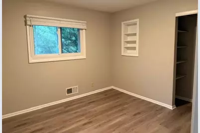 6407 Orchard Avenue N, Brooklyn Park, MN 55429 - Photo 23