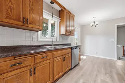 6407 Orchard Avenue N, Brooklyn Park, MN 55429 - Photo 19