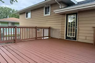 6407 Orchard Ave N, Brooklyn Park, MN 55429 - Photo 7