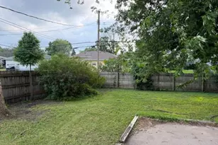 6407 Orchard Ave N, Brooklyn Park, MN 55429 - Photo 9