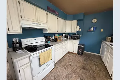 204 3rd Avenue SW, Roseau, MN 56751 - Photo 11