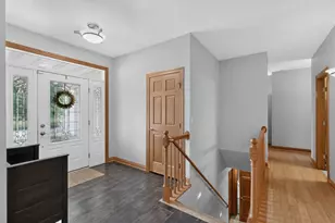 2967 Darcy Dr NE, Rochester, MN 55906 - Photo 5