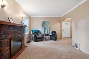 1880 Furness St, Maplewood, MN 55109 - Photo 5