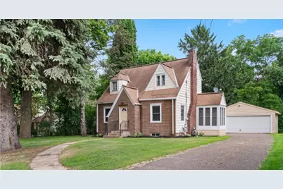 1880 Furness Street, Maplewood, MN 55109 - Photo 1