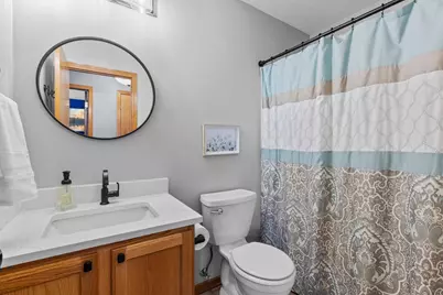 7527 Hampton Lane, Shakopee, MN 55379 - Photo 15