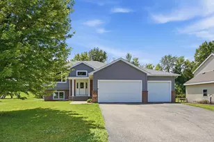 9155 Fairway Hill Dr, Elko New Market, MN 55020 - Photo 1