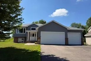 9155 Fairway Hill Dr, Elko New Market, MN 55020 - Photo 1