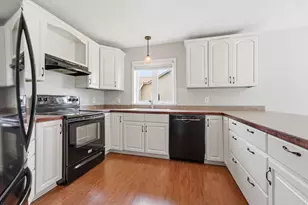 9155 Fairway Hill Dr, Elko New Market, MN 55020 - Photo 9
