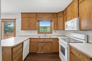 710 Kinney Rd, Hudson, WI 54016 - Photo 15