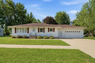 16 Minnesota Ave W, Minnesota Lake, MN 56068 - Photo 1