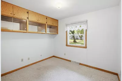16 Minnesota Avenue W, Minnesota Lake, MN 56068 - Photo 11