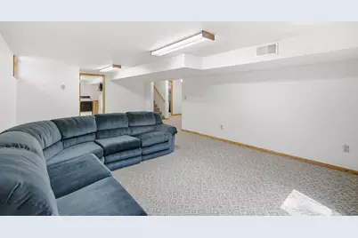 16 Minnesota Avenue W, Minnesota Lake, MN 56068 - Photo 17
