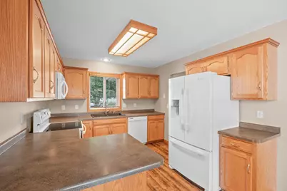 1166 Blackbird Drive SW, Hutchinson, MN 55350 - Photo 7