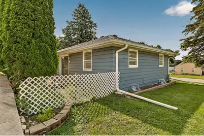 1401 10th Street NE, Rochester, MN 55906 - Photo 3
