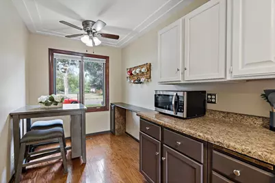 2004 Arkwright Street, Maplewood, MN 55117 - Photo 19