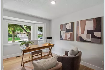 8930 N Minnehaha Circle, Saint Louis Park, MN 55426 - Photo 3