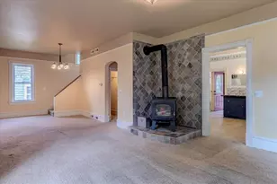 520 12th St SE, Menomonie, WI 54751 - Photo 9