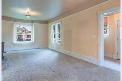 520 12th Street SE, Menomonie, WI 54751 - Photo 11