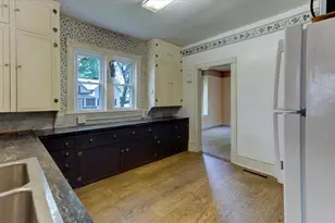 520 12th St SE, Menomonie, WI 54751 - Photo 13