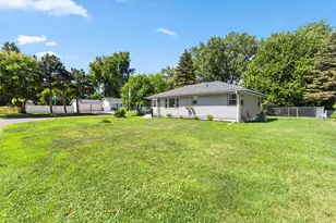 5801 Orchard Ave N, Crystal, MN 55429 - Photo 31