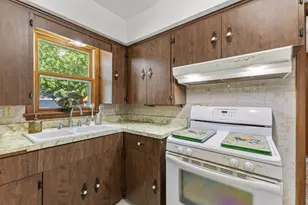 5801 Orchard Ave N, Crystal, MN 55429 - Photo 13