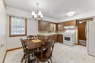 5801 Orchard Ave N, Crystal, MN 55429 - Photo 9