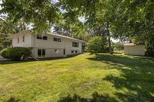 4900 Frontenac Ave, Golden Valley, MN 55422 - Photo 27