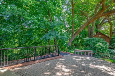 690 Linwood Avenue, Saint Paul, MN 55105 - Photo 29