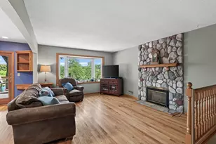 10332 102nd Pl N, Maple Grove, MN 55369 - Photo 9