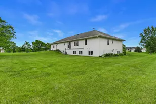 1572 47th St SE, Saint Cloud, MN 56304 - Photo 31