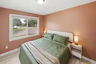 411 11th Ave SE, Faribault, MN 55021 - Photo 9