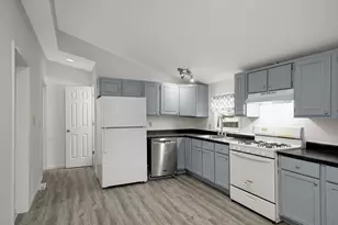 668 Orleans St, Saint Paul, MN 55107 - Photo 15