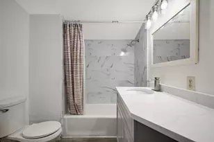 668 Orleans St, Saint Paul, MN 55107 - Photo 11